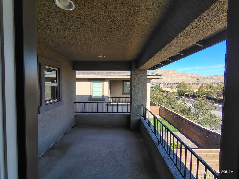 Building Photo - 9648 Sunstone Sparkle Ave