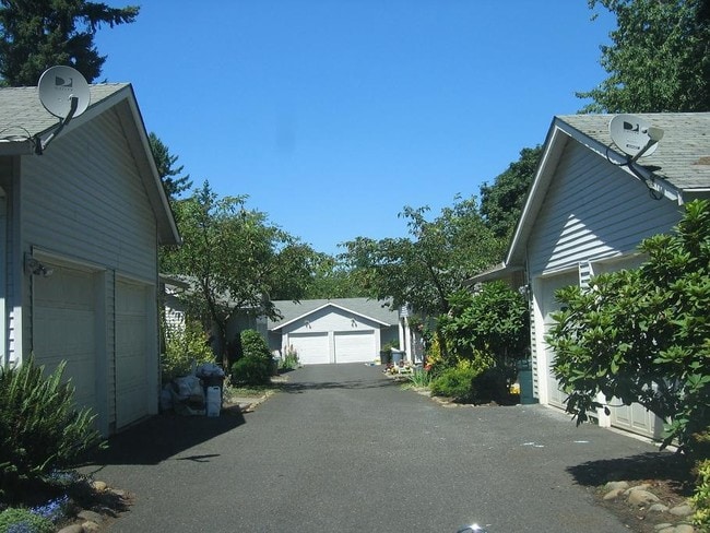 Building Photo - Foster Apartments