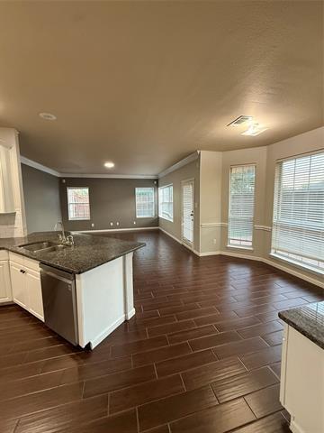 Building Photo - 9702 Windy Hollow Dr