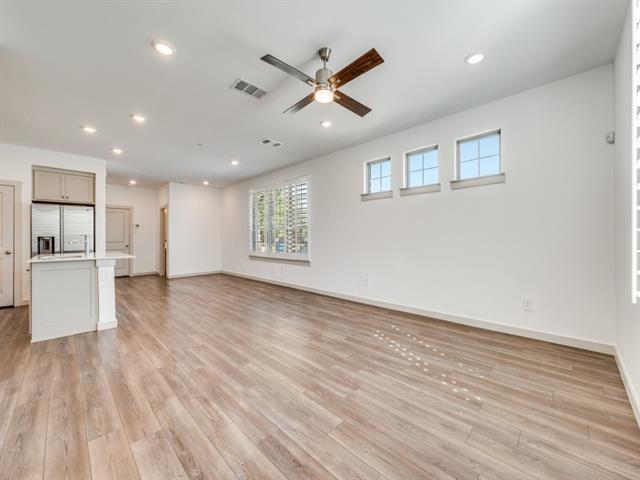 Building Photo - 673 Vista Oaks Rd