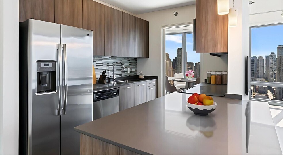 Building Photo - 444 N Orleans St