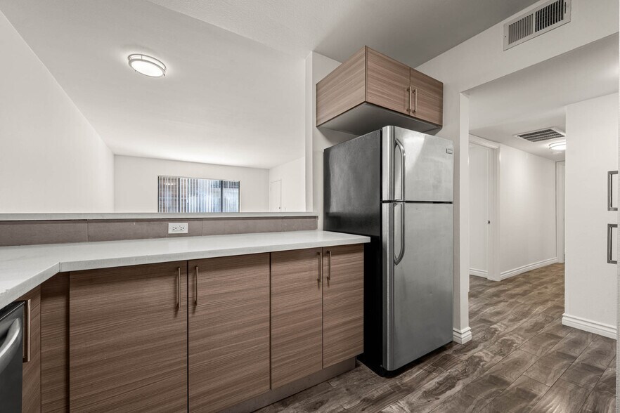 Building Photo - Lafayette Place