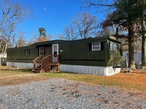 Building Photo - FOR RENT 3 Bedroom, 1 Bath Home in Laurel Lakes, NJ $1500