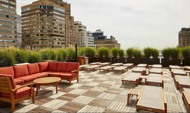 Building Photo - 1 bedroom in NEW YORK NY 10006