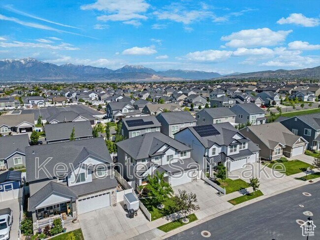 Building Photo - 12473 S Desert Mesa Dr