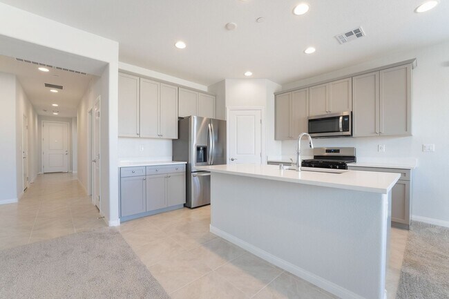 Building Photo - Modern Living in Cadence – 3 Bedroom Beauty!