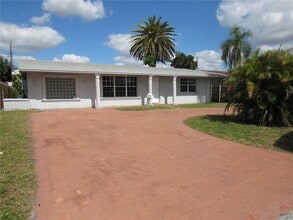 Building Photo - 7913 Ramona St