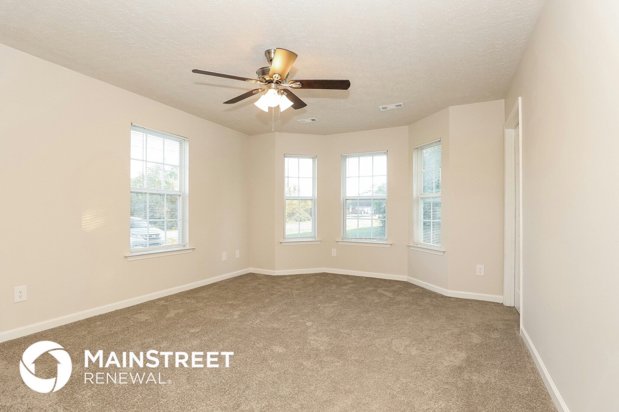 Building Photo - 1609 Tellico Ave