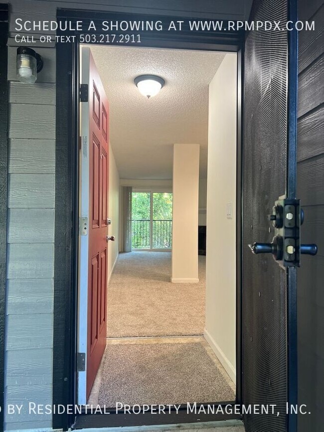 Building Photo - 12618 NW Barnes Rd