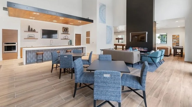 Building Photo - 6770 Pats Ranch Rd