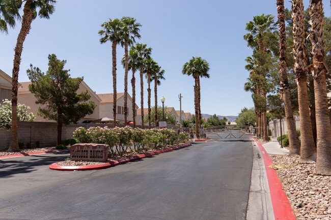 Building Photo - Two bedroom townhome with garage in gated ...