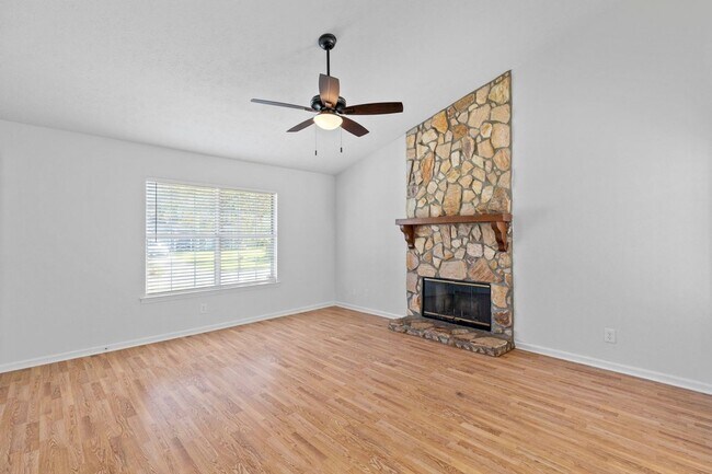 Building Photo - 52 Woodcock Dr