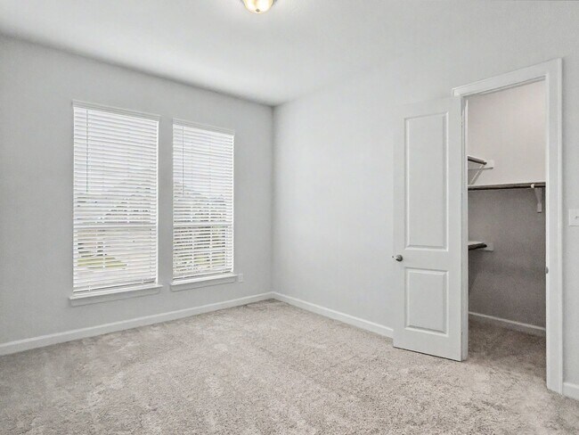 Building Photo - 3708 Eliberis
