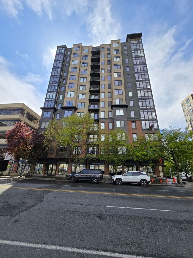 Building Photo - 2721 1st Ave