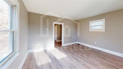Building Photo - 222 Linden Ave