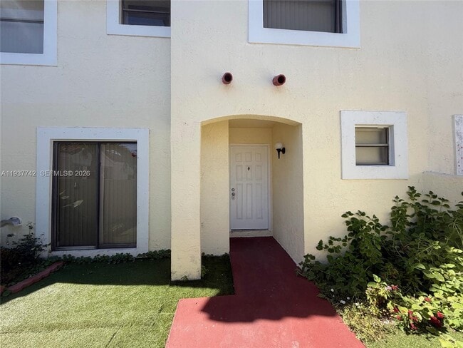 Building Photo - 1206 San Remo Cir