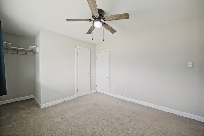 Building Photo - 3600 Mariner Ave