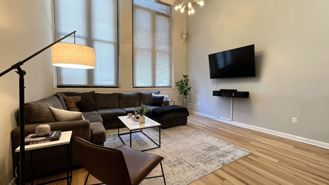 Interior Photo - Water Street