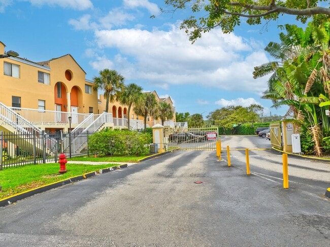 Building Photo - 5200 NW 31st Ave