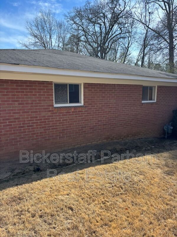 Building Photo - 5410 Kennedy St