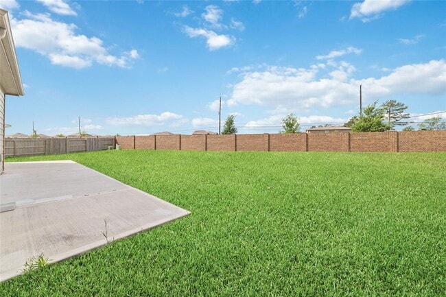 Building Photo - 14735 Cypress Creek Landing