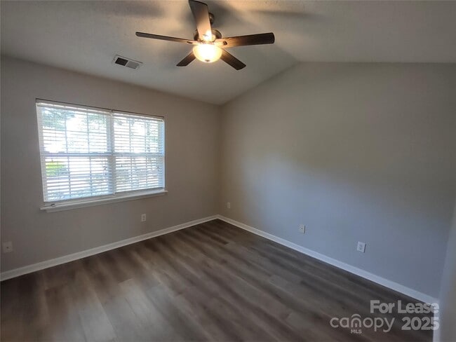 Building Photo - 1857 Birch Heights Ct