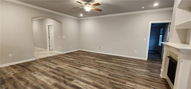 Building Photo - 4440 W Havana Ave
