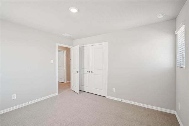 Building Photo - 714 London Town Ln