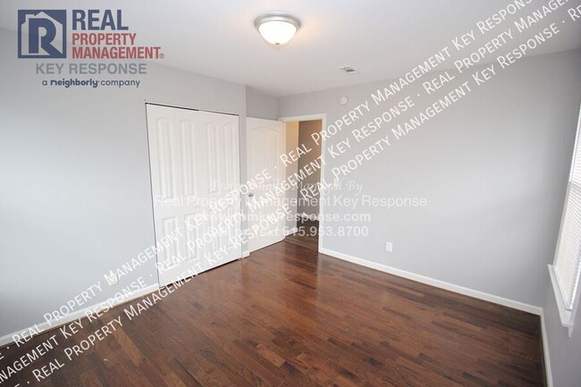 Building Photo - 1 Bedroom in East Nashville just down the ...