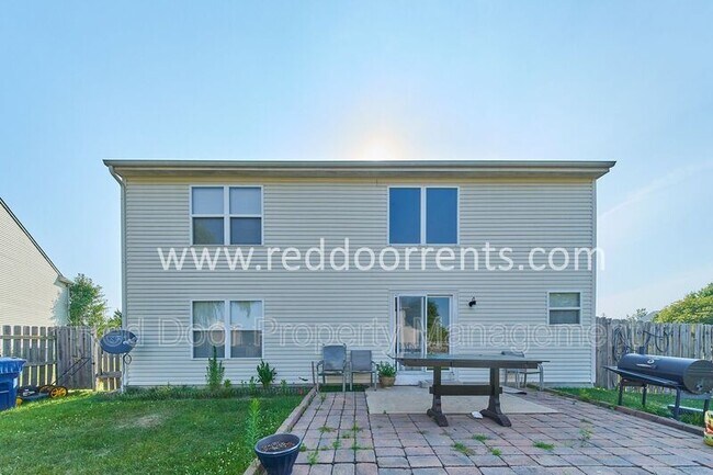 Building Photo - 12994 Quarterback Ln