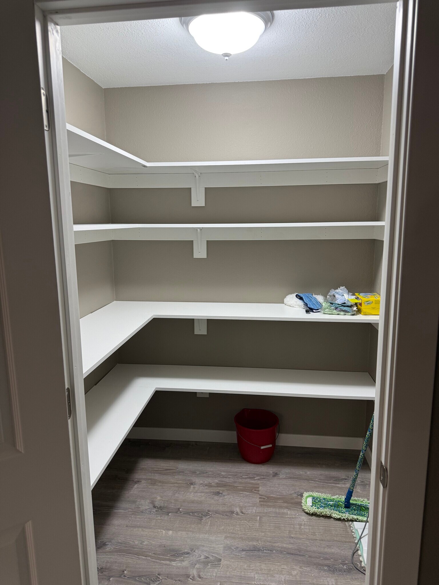 Building Photo - 5030 Township Rd 123