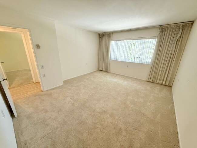 Building Photo - Beautiful 3-Bedroom Home in the desired Laguna Woods