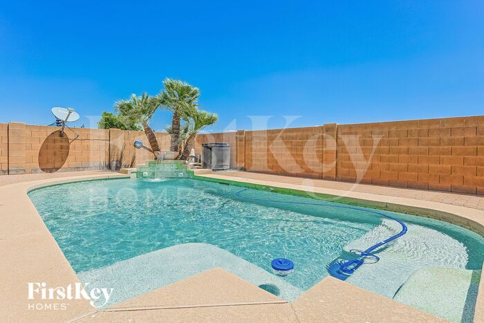 Building Photo - 33827 N Slate Creek Dr