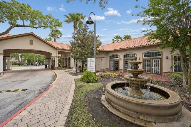Building Photo - 8020 Tuscany Way
