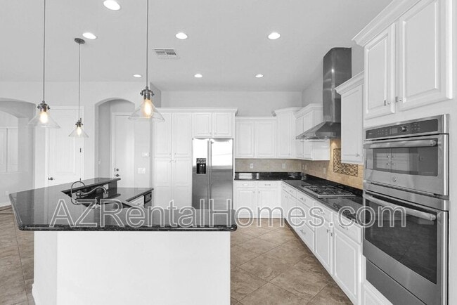 Building Photo - 1492 E Prescott Pl
