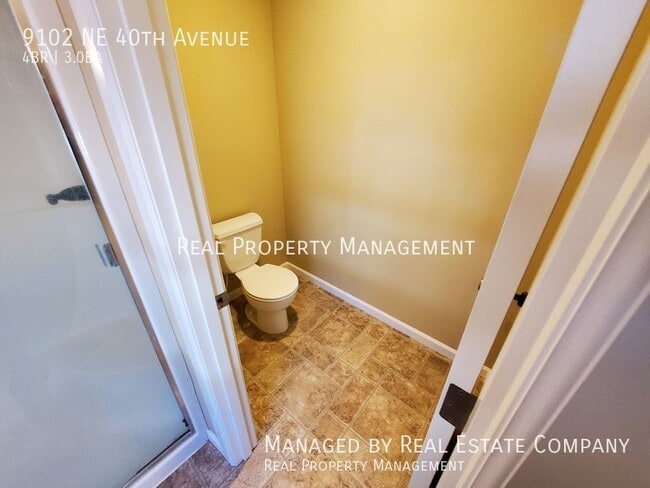 Building Photo - 9102 NE 40th Ave