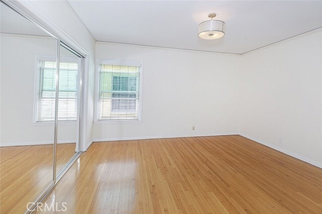 Building Photo - 5966 San Vicente Blvd