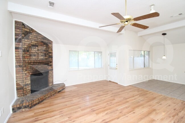 Building Photo - 311 Lemon Dr