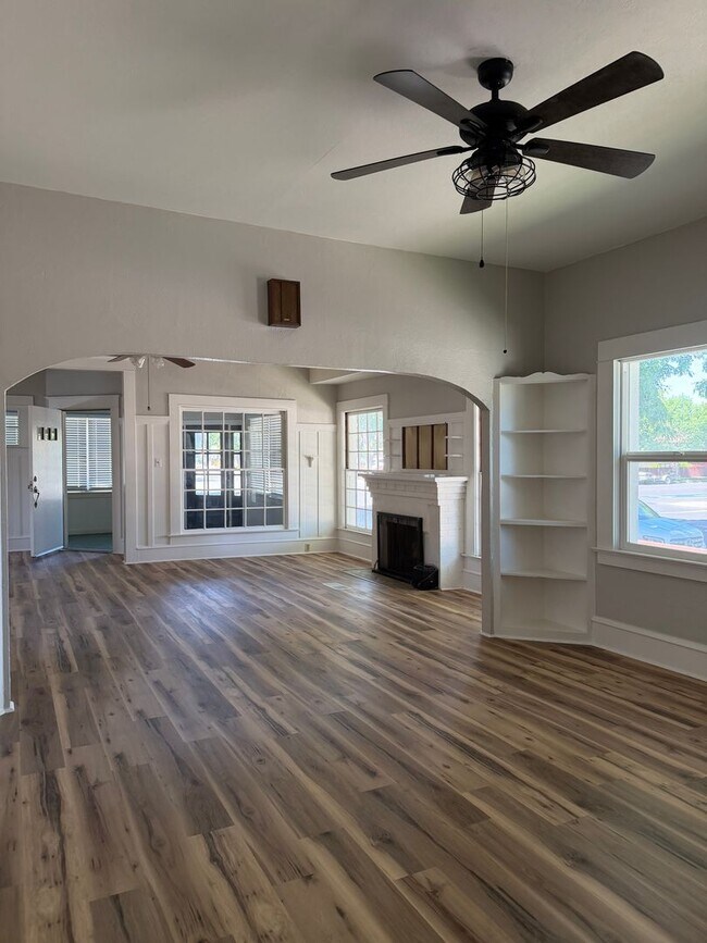 Building Photo - Warm and Charming 2 Bedroom Home in Newman for Rent!