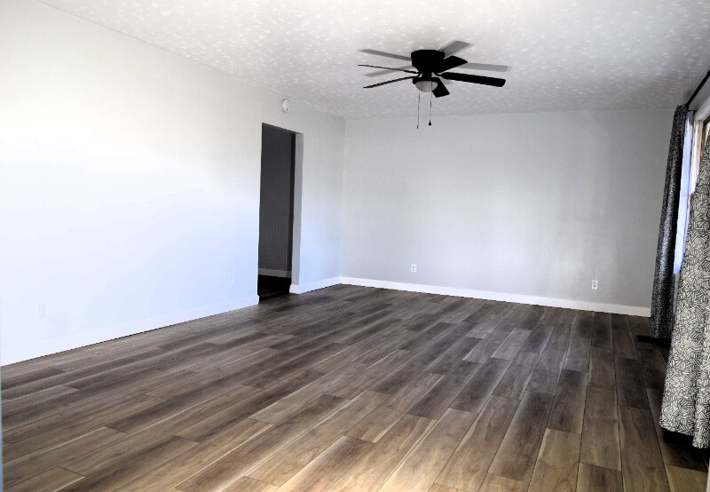 Building Photo - 2107 S 150 W