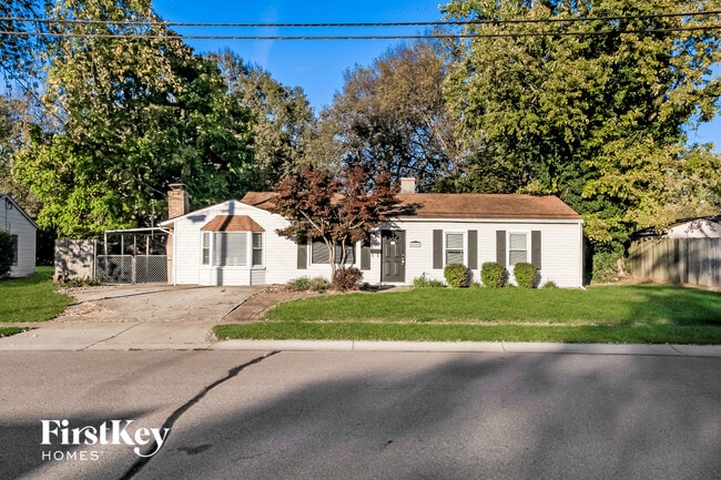 Building Photo - 4880 Hardell Dr