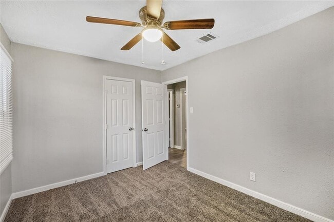 Building Photo - 7343 Krueger Rd