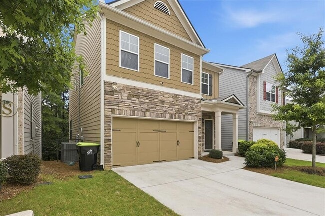 Building Photo - 586 Morrow Ln