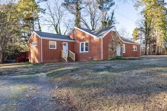 Building Photo - 6381 NC-73