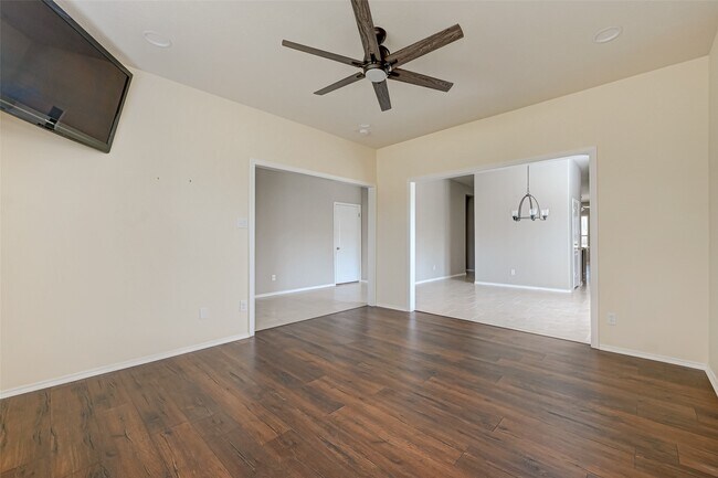 Building Photo - 8402 Coral Cove Pass Ln