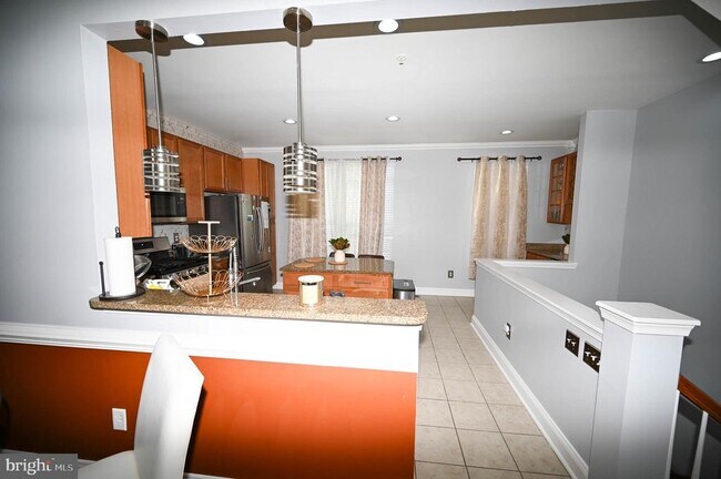 Building Photo - 9310 Paragon Way