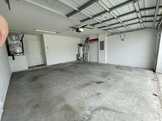 Building Photo - 22875 Barrister Dr