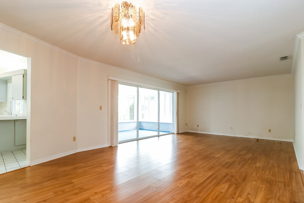 Building Photo - 9132 Hawkins Ct