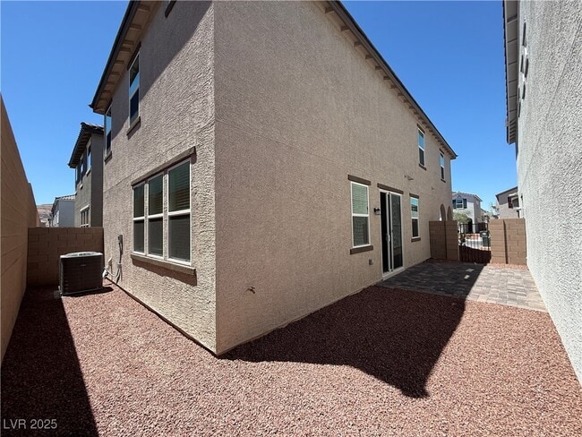 Building Photo - 9097 Vesey Ave