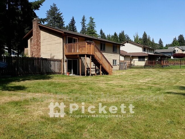 Building Photo - 391 NW Mosher Canyon Rd